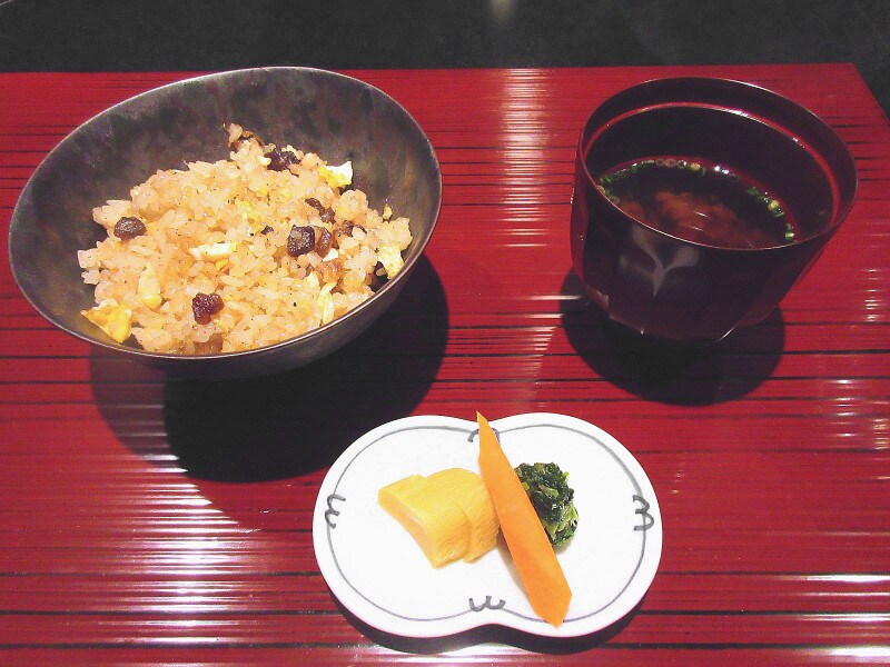 ハイアット リージェンシー 東京 鉄板焼グリル 御飯 赤出汁 香の物