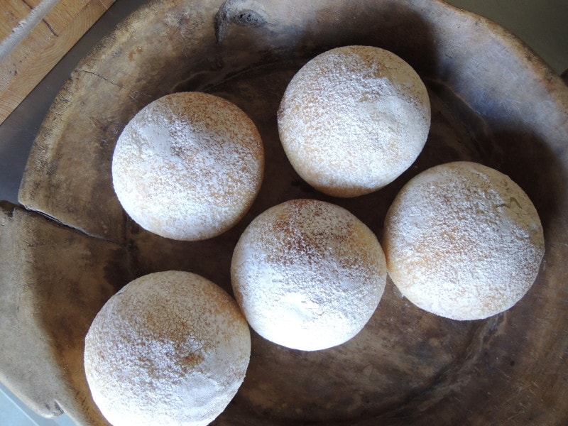 畑のコウボパン タロー屋