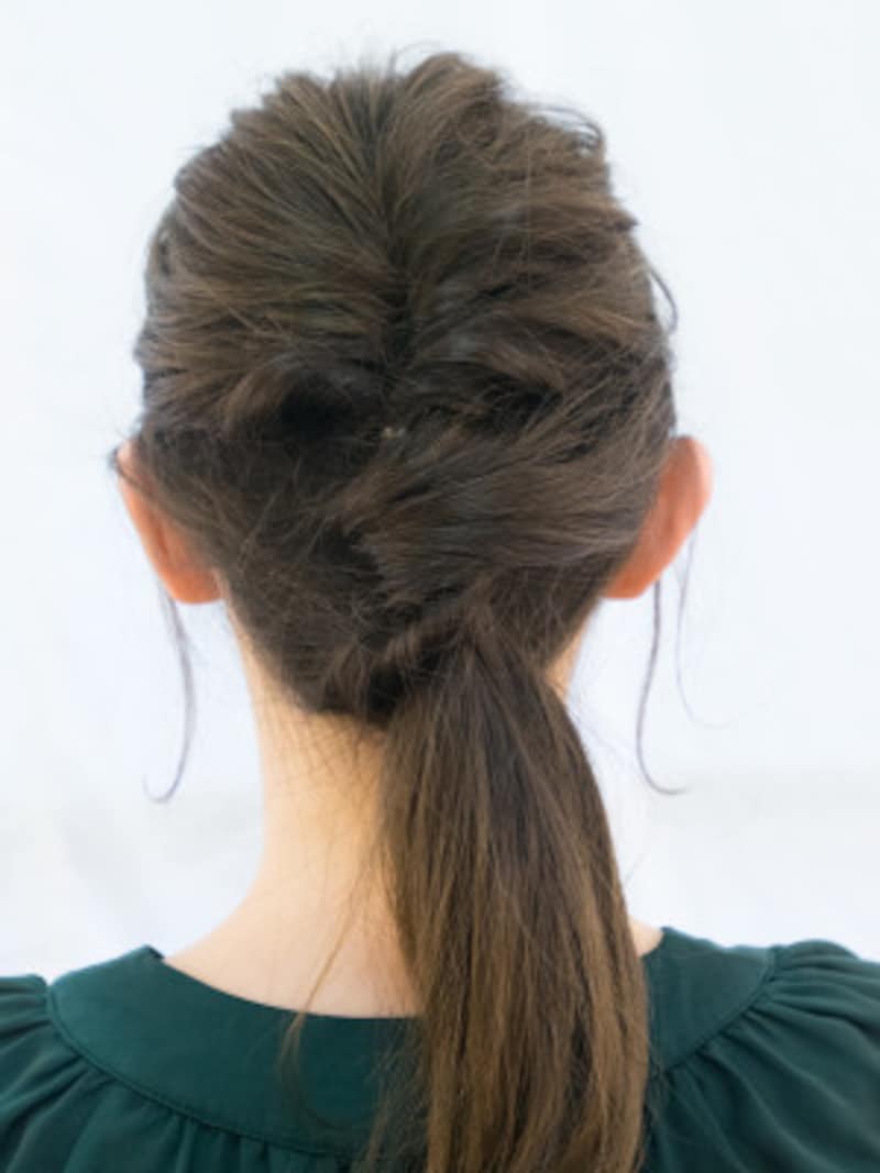 くるりんぱで夜会巻き 結婚式もokの簡単アップヘアアレンジ ヘアアレンジ All About