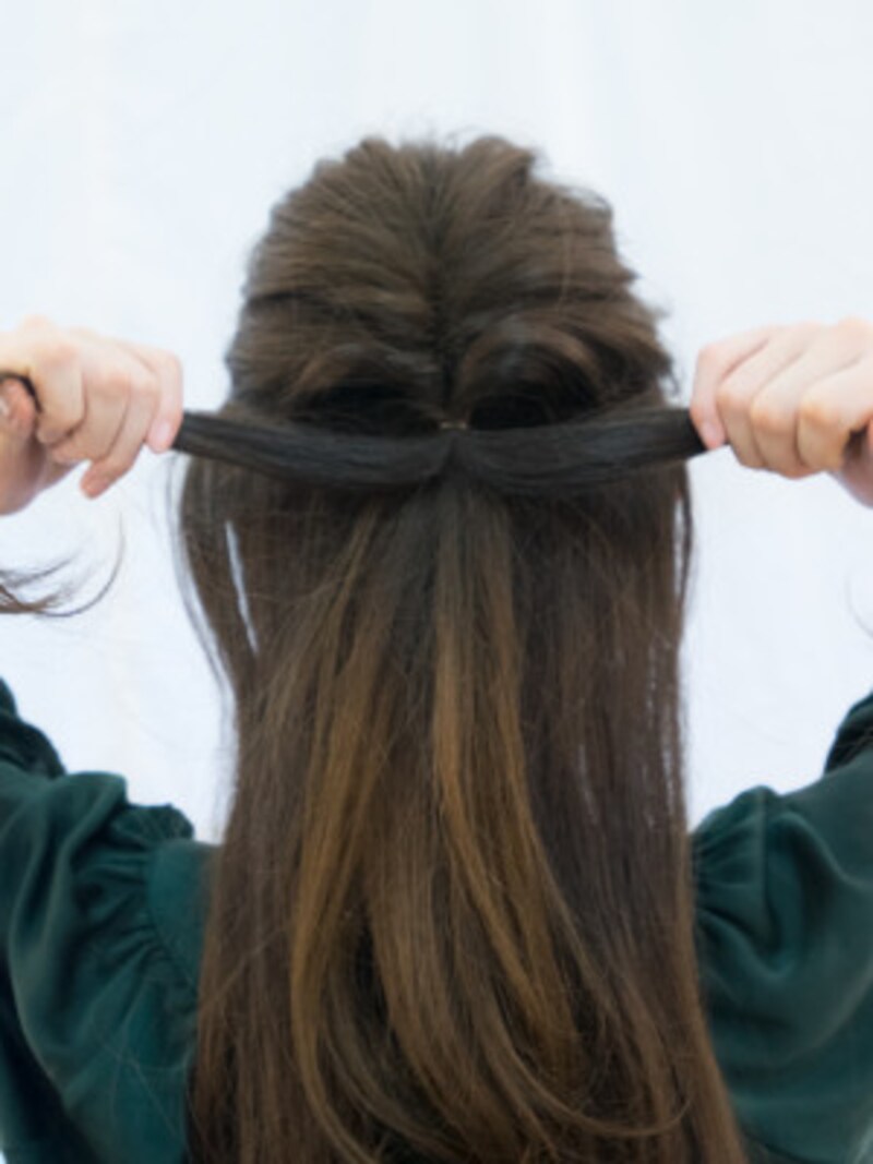 くるりんぱで夜会巻き 結婚式もokの簡単アップヘアアレンジ ヘアアレンジ All About