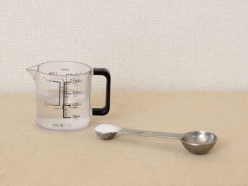 重曹水の100均での作り方 使い方 カビ落としや油汚れに効果あり 家事 All About