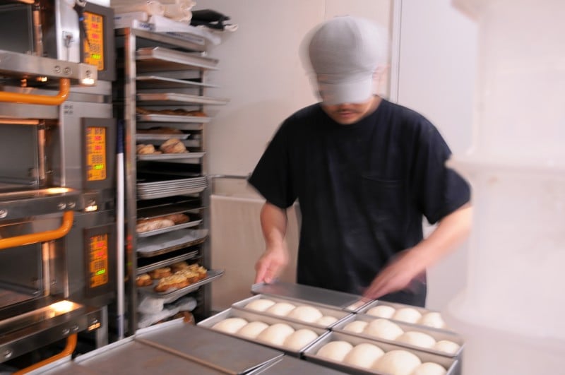 湯種食パン、窯入れ前