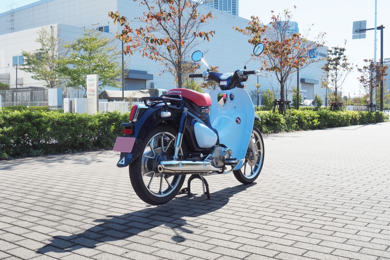 スーパーカブC125リアビュー