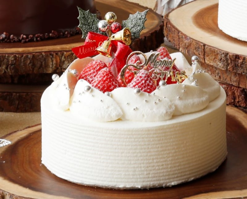 ウェスティンホテル東京のストロベリーショートケーキ 15cm 5,100 円（税別）