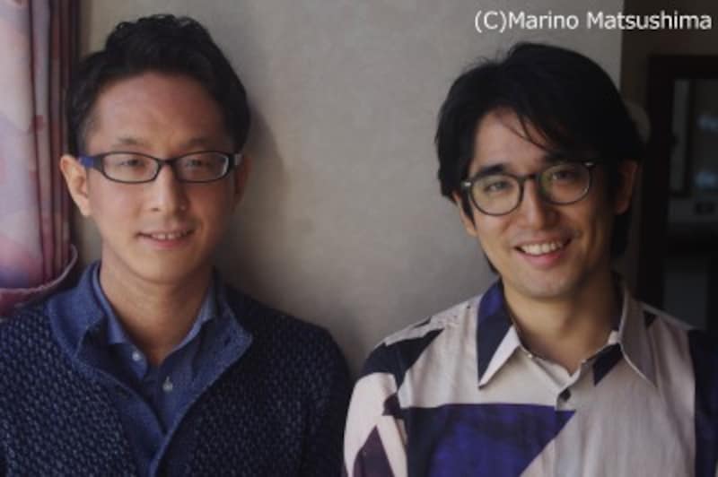 (右)上田一豪・84年熊本県生まれ。劇団TipTapを旗揚げ、オリジナル作品を作・演出。東宝演劇部契約社員として様々な大作にも携わる。(左)小澤時史 89年生まれ。東京音楽大学作曲家在学中から多方面に楽曲を提供。『キューティー・ブロンド』等の音楽監督も勤める。(C)Marino Matsushima