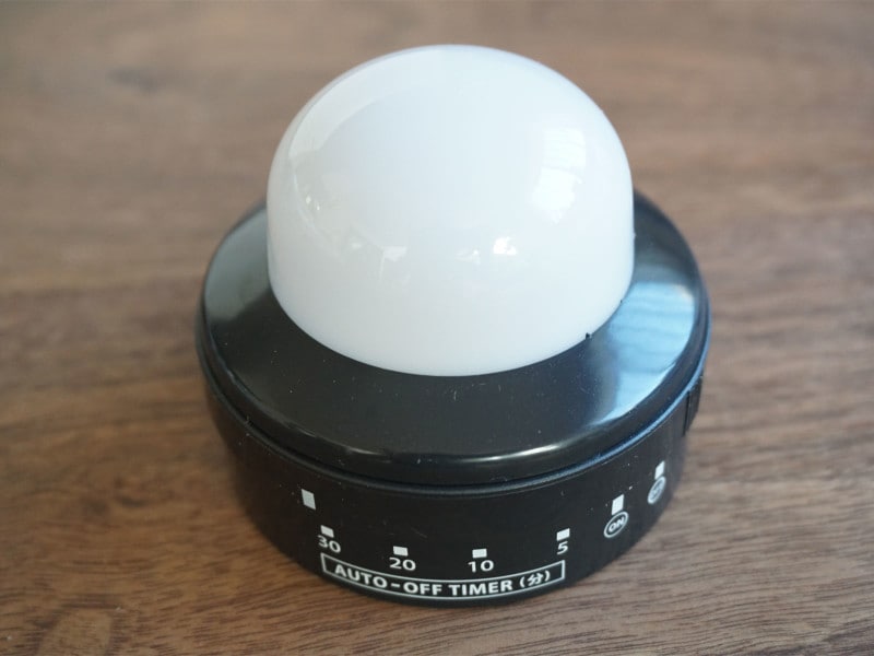 100均おすすめグッズ14：タイマーライト（セリア）