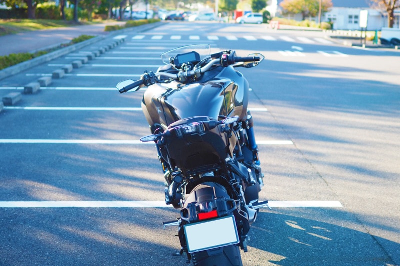 後ろから見ると意外とスッキリしたデザイン