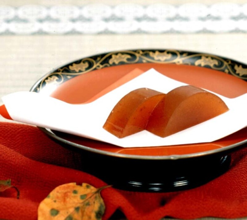 岐阜県の特産柿を使った贅沢な柿羊羹
