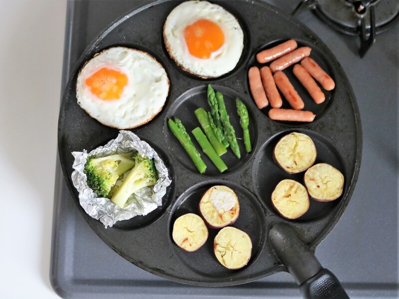 フライパン一つで7種類のおかずが作れます。