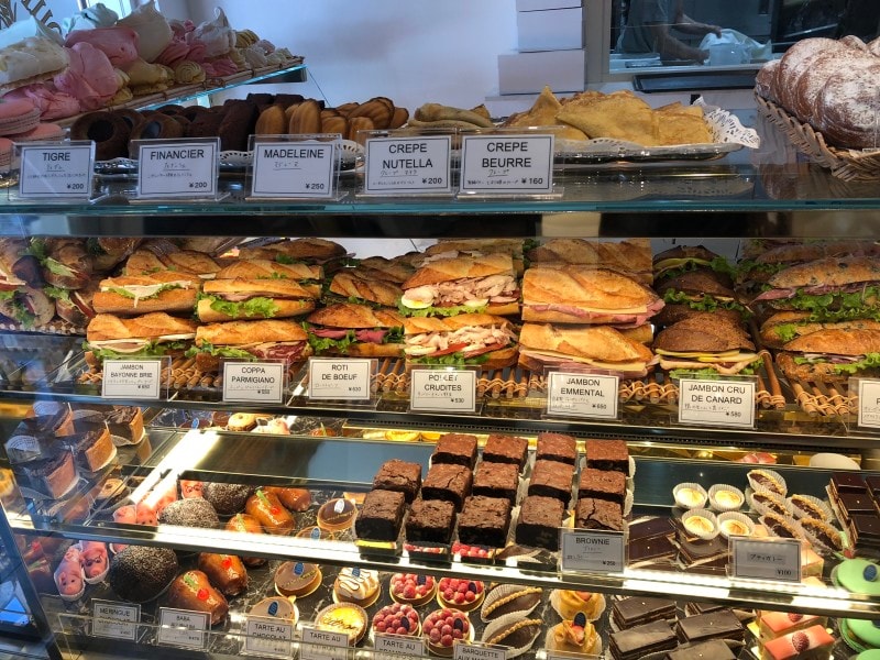 ブーランジェリーアダチ