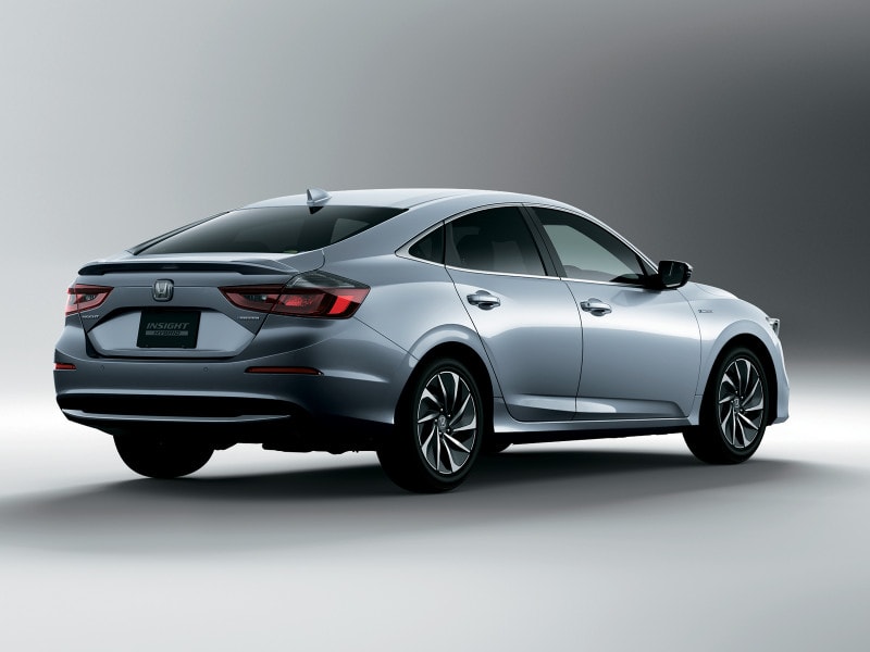 Honda（ホンダ）新型「INSIGHT（インサイト）」3スタイリング（ルナシルバー・メタリック）