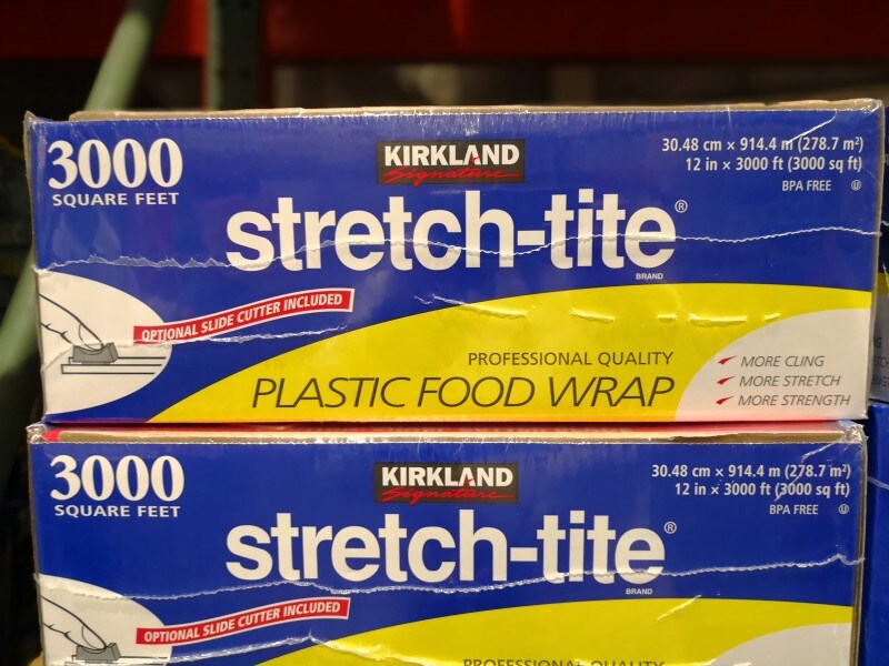 コストコのおすすめ日用品5：カークランドシグネチャー ストレッチタイトフードラップ