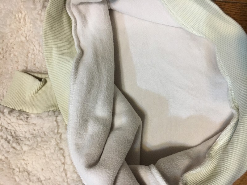 ユニクロボアフリースプルオーバー