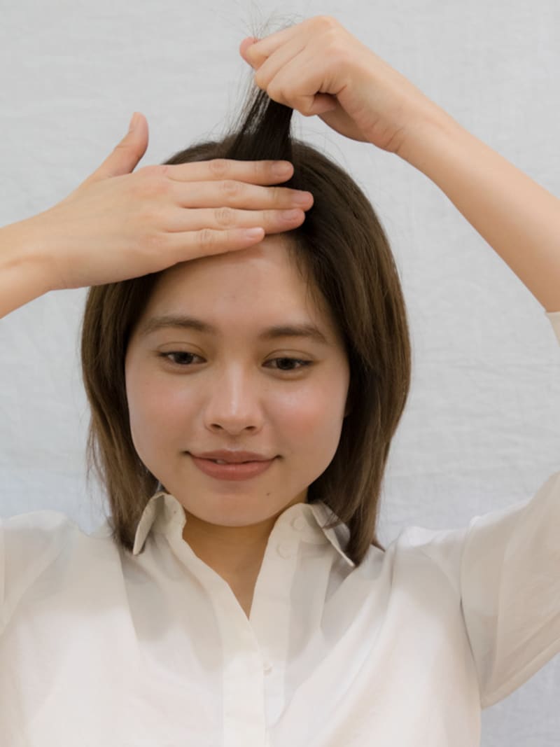 前髪の内側につける