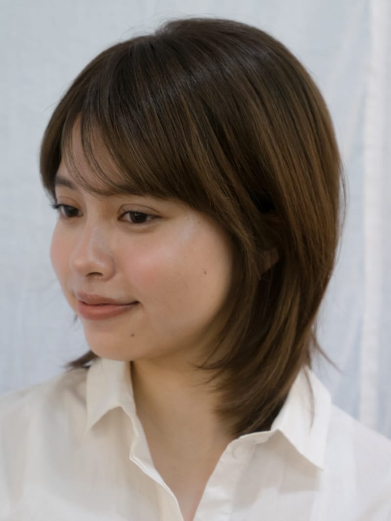 石田ゆり子さん風ストレートヘア　サイド