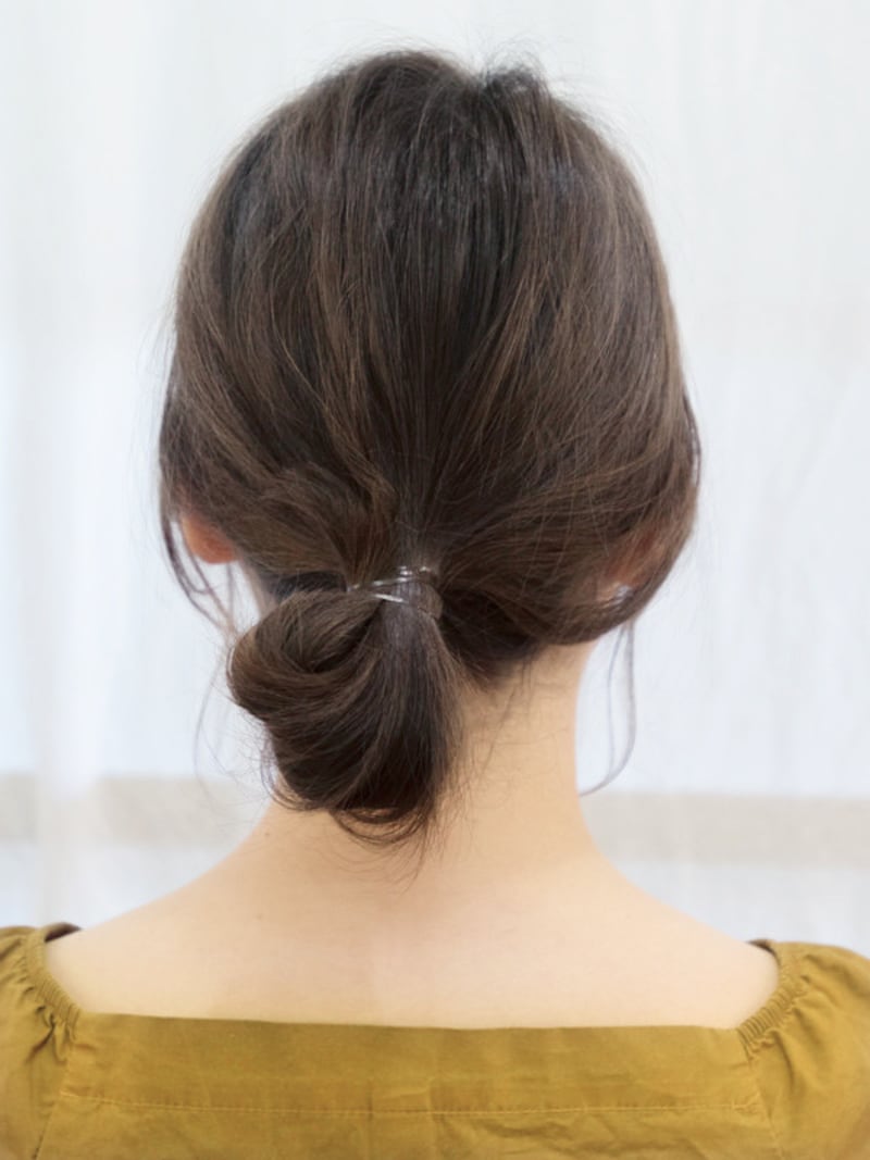 輪っかが崩れないようにキツめに結ぶ