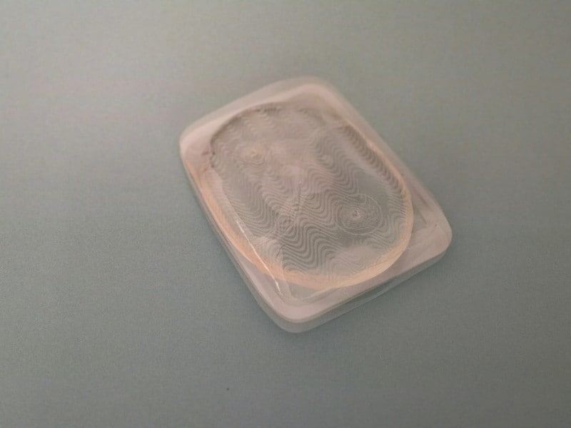 セリアのおすすめグッズ18:かかとの痛みを軽減できるクッションシート