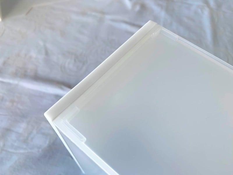 カインズのファイルボックスの裏面