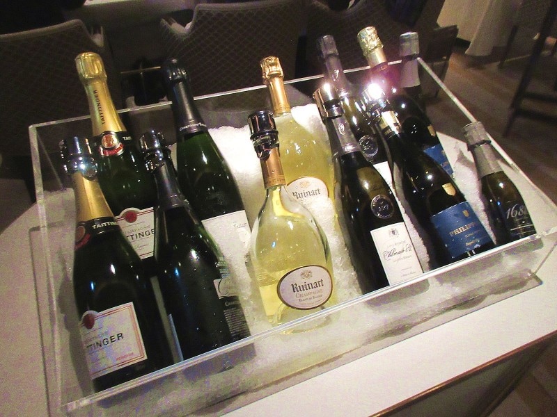 レストラン プルニエ シャンパーニュのワゴン