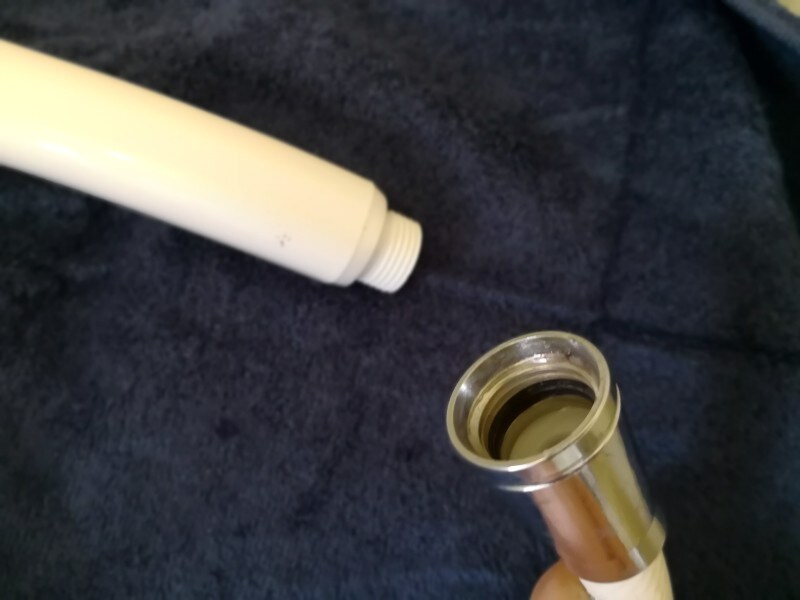 節水シャワーヘッドの交換方法