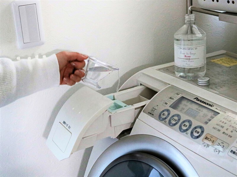 すすぎの回数が2回の場合は2回目に投入してください。