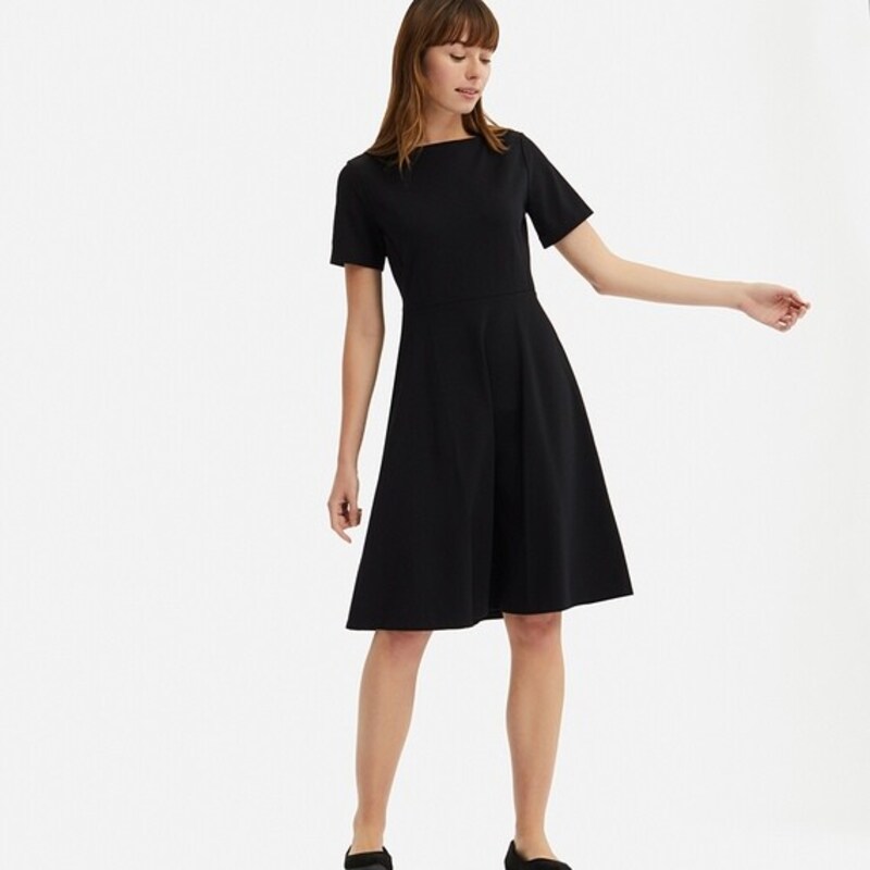 ポンチワンピース(半袖・丈標準)