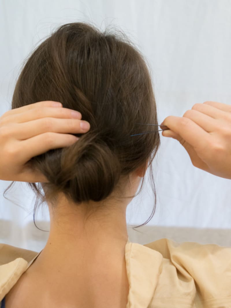 アメピンを数本使い、しっかり固定する