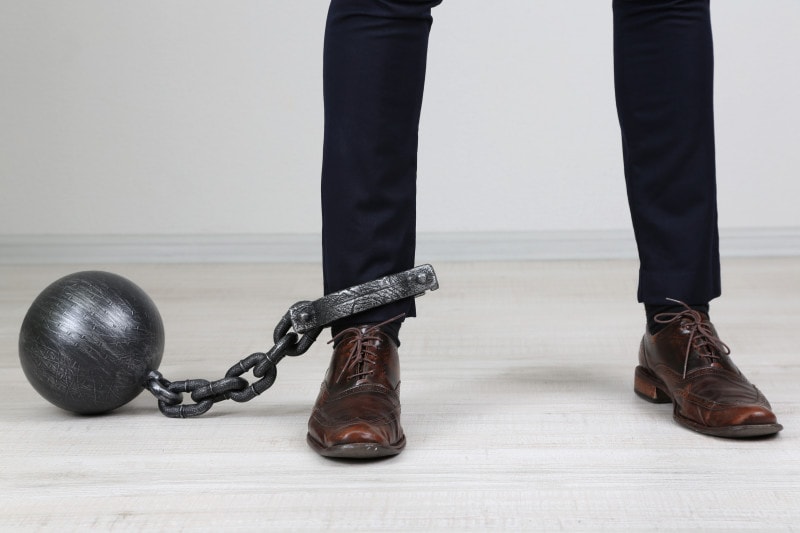  浮気されやすい妻は「夫を束縛する」