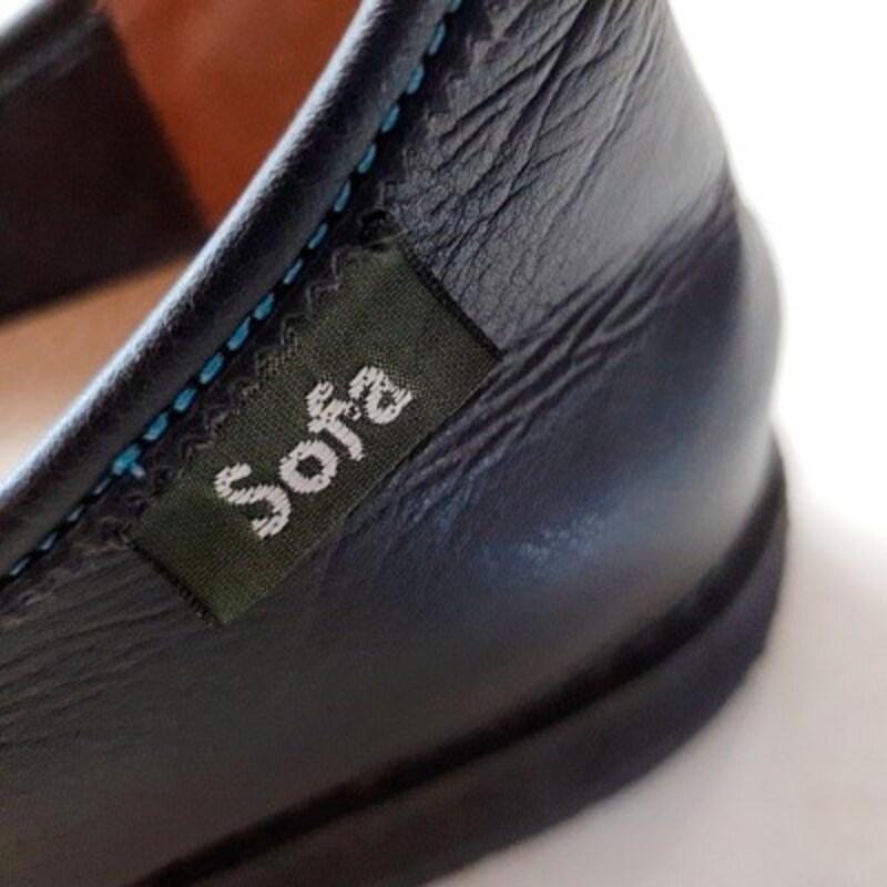 ベル&ソファの靴