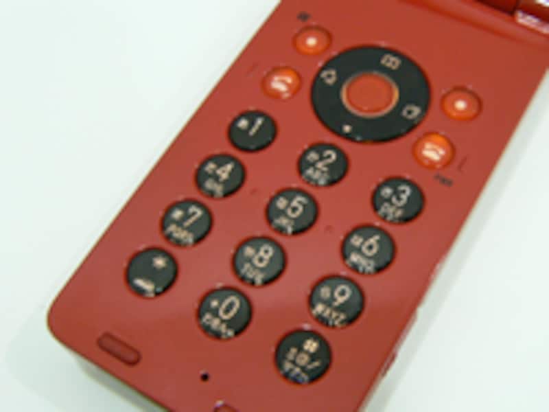 シンプルで使いやすいドコモ「SIMPURE N」 [携帯電話] All About