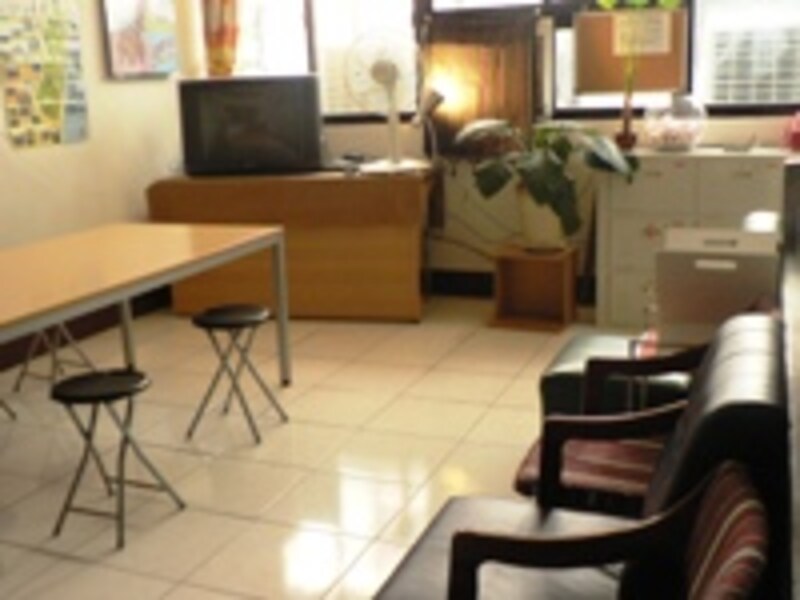 パピヨンステイロビー