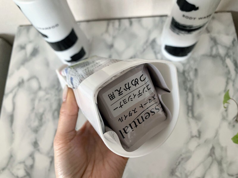 底の水分や汚れも付きにくい