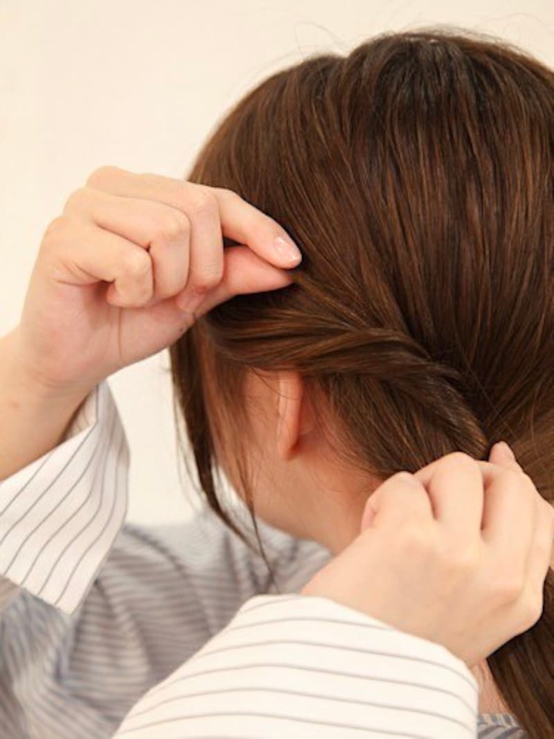 雨の日は崩れやすいので、スプレーをすると崩れにくく綺麗にできます。