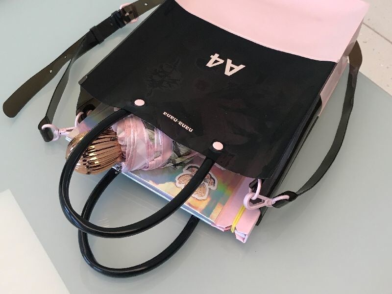 nana-nana (ナナナナ)」PVCバッグ