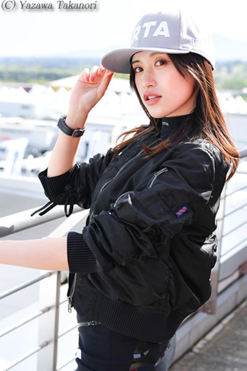 綾瀬まお／ARTA GALS