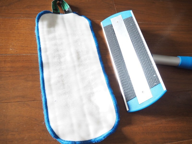 マジックテープで付け外し簡単