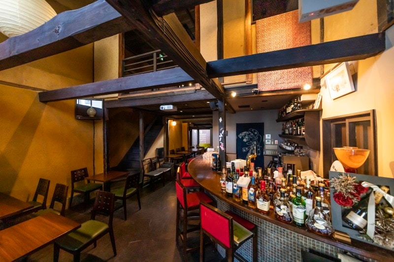 京都のお寺巡りの合間に食べたいかき氷屋さんの店内