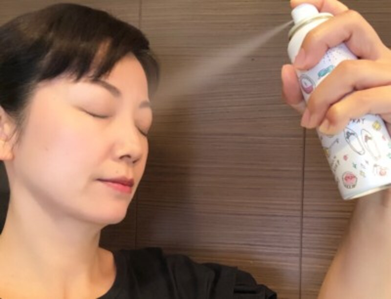 クラブコスメチックス,クラブエアリータッチメイクキープUVスプレー,UVスプレー,化粧崩れ、テカリ,紫外線