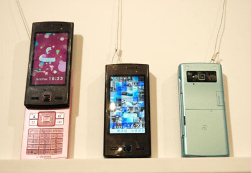 SH706i（シャープ）