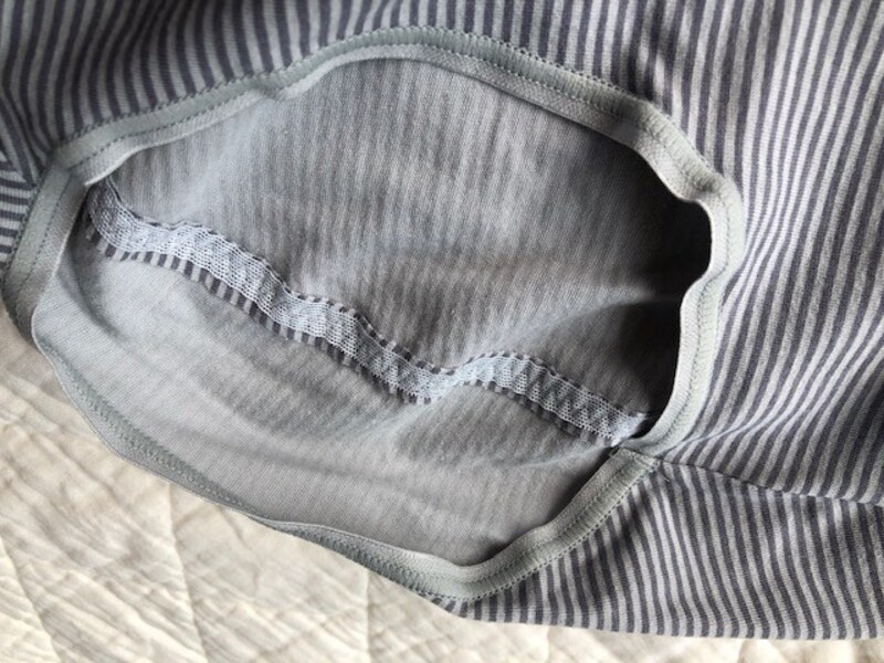 すその部分が立体的になっているので、お尻を包み込める