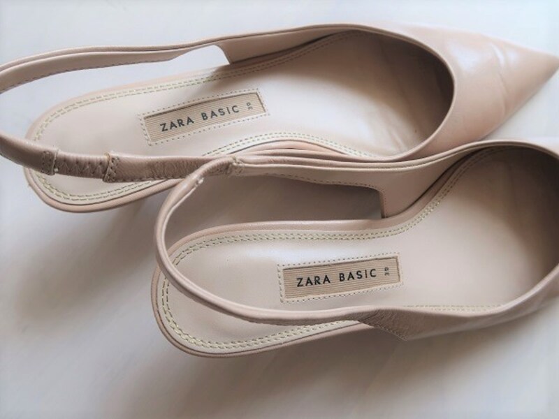 足が密着する部分は汚れやすいので気を付けて