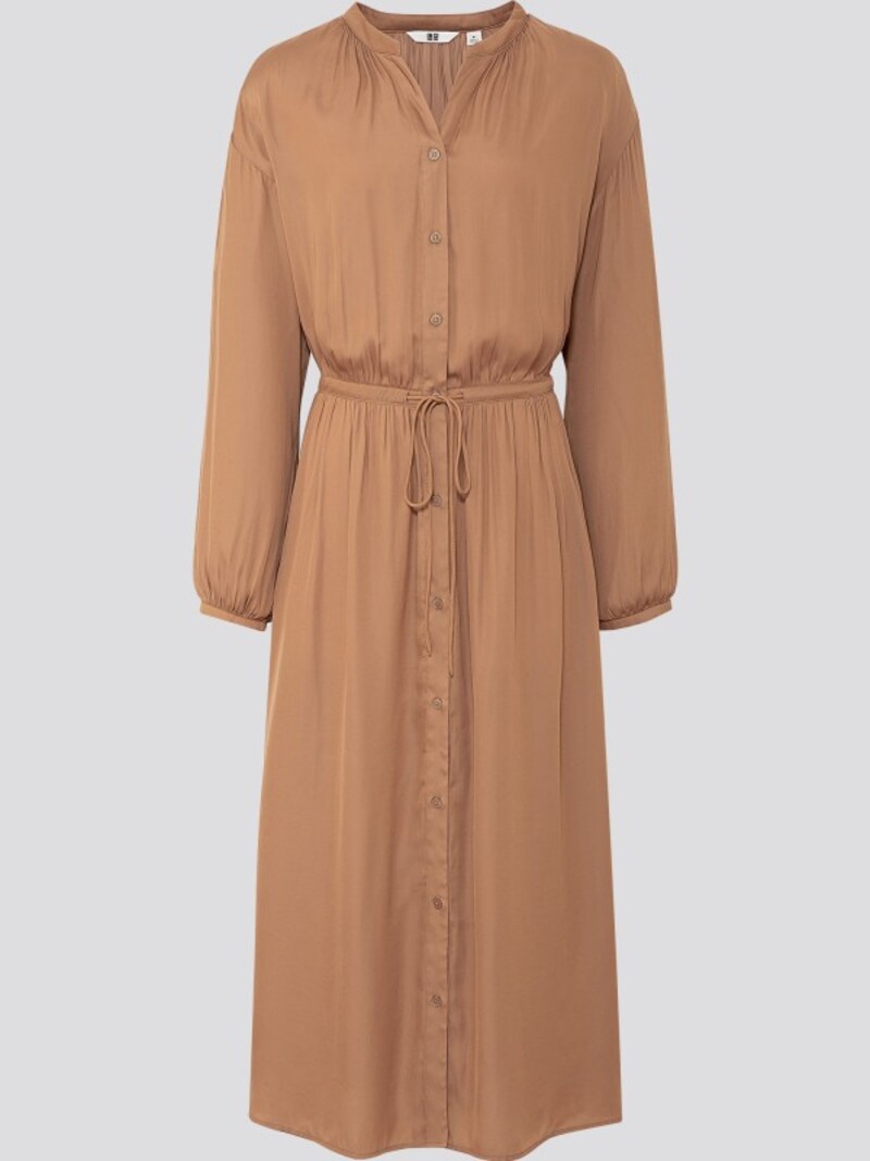 ユニクロ　Vネックロングシャツワンピース　3990円（税抜）