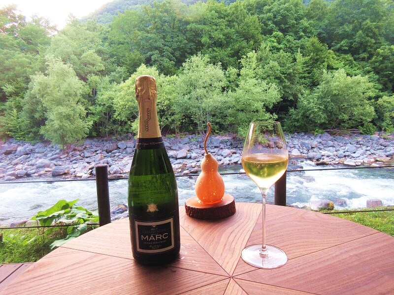 星野リゾート 奥入瀬渓流ホテル 「渓流アペロ」