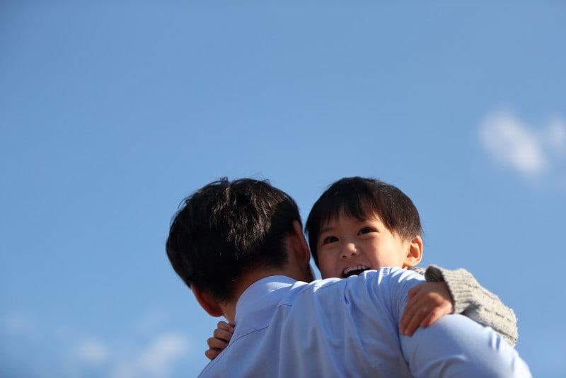 子どもがいじめを受けているかもしれないと思ったら、時間をかけて向き合いましょう
