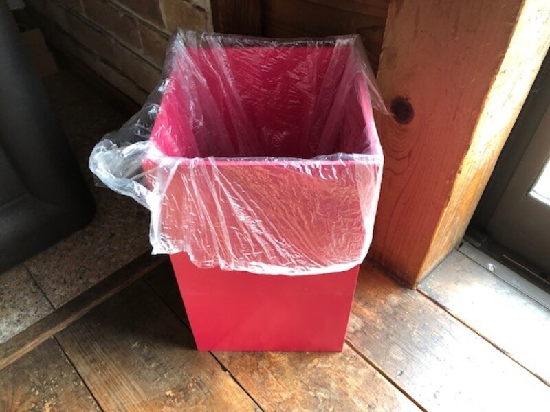 ビニールをセットしたら、フタをかぶせるだけ