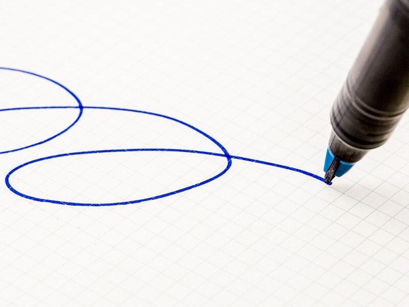 CDT エナージェルトラディオ (Black・Red・Blue ink) ¥300(税抜)