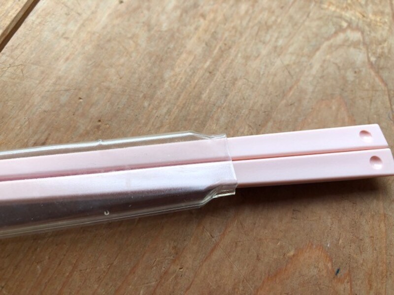 専用のケースならカチャカチャ音がしない