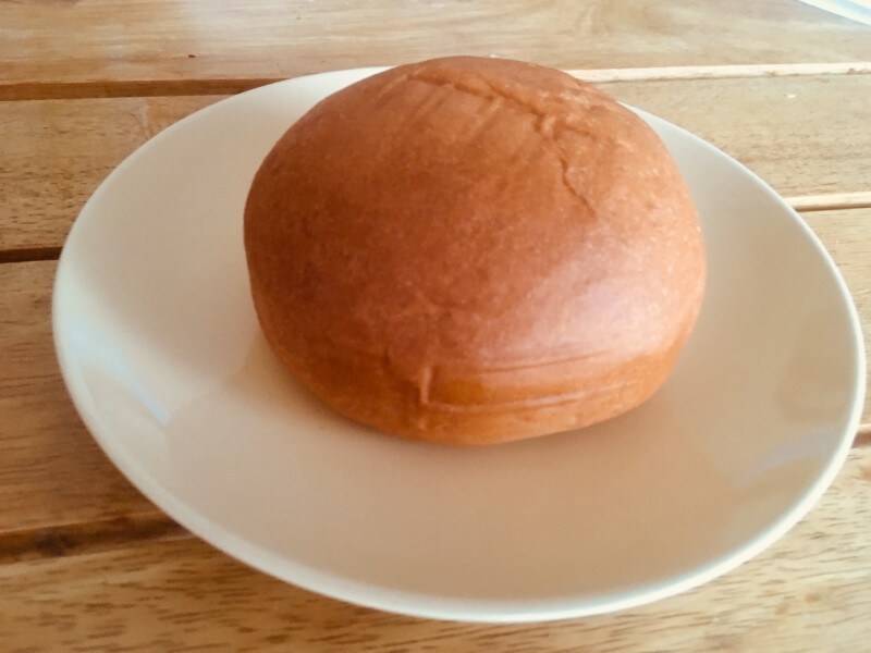 思わずなでなでしたくなる、まん丸パン