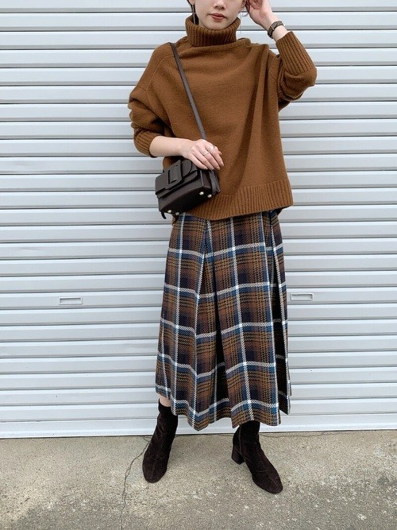 目を惹く大きめチェックでおしゃれ度アップ　出典：WEAR