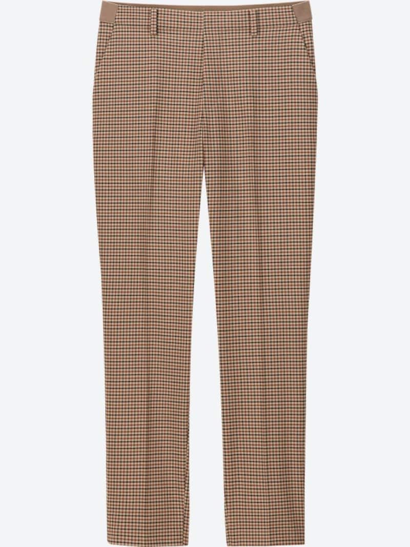 ユニクロ　EZYアンクルパンツ　2990円（税抜）